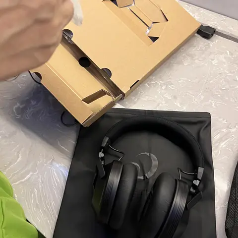 ADJ 2025