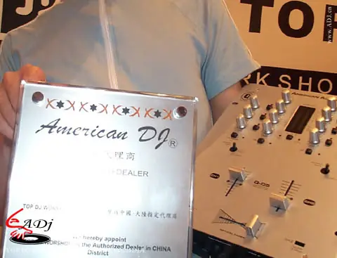 ADJ 2004