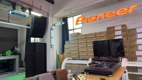 ADJ 2025