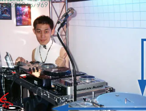 ADJ 2004