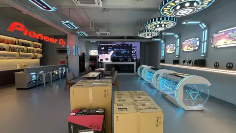 ADJ 2022