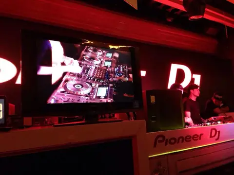 ADJ 2013