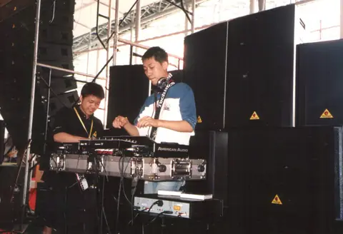 ADJ 2003