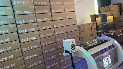 ADJ 2025
