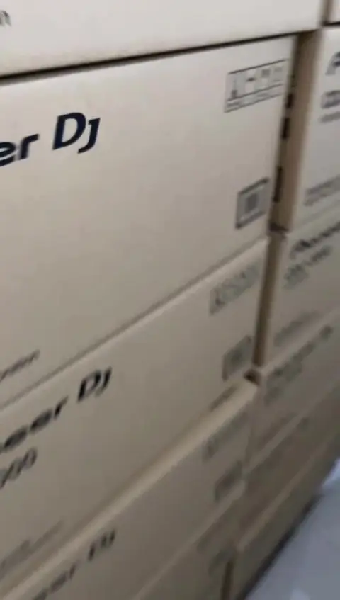 ADJ 2022
